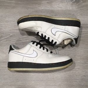 air force 1 rainbow stitching